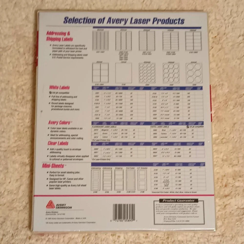 New & Unused Avery Flexible Adhesive Name Badges, 2-1/3